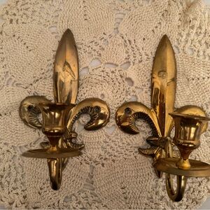 Vintage Gold Fleur-de-Lis Brass Wall Sconce Set